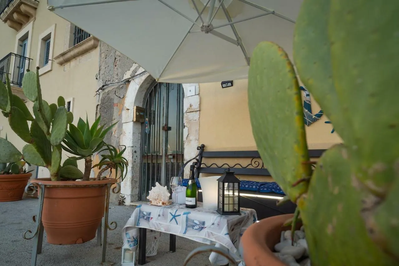 Suite Ortigia Vista Mare Syracuse