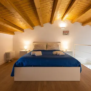 shanti-holiday-house.palermohotels.org/