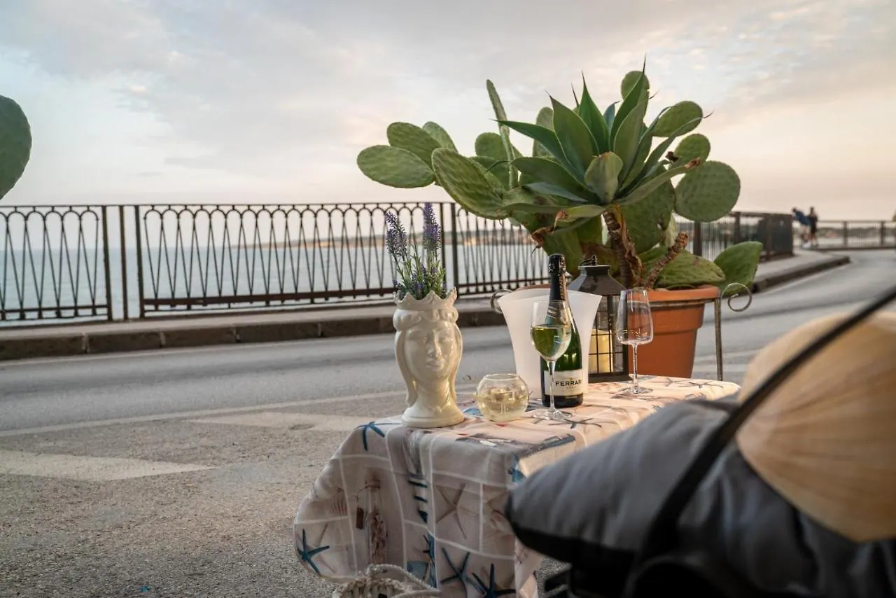 Suite Ortigia Vista Mare Syracuse Hébergement de vacances